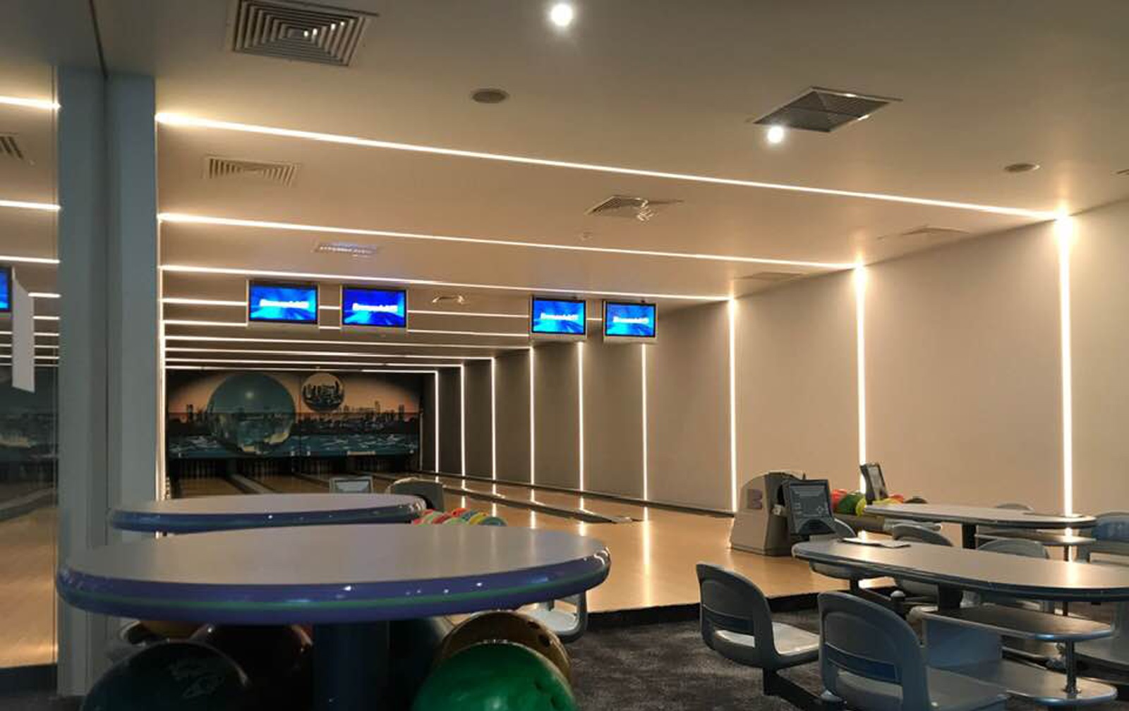 Club Bowling International Sinaia
